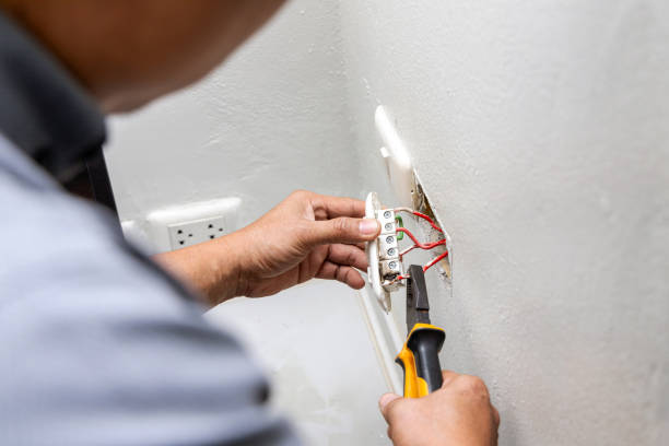Best Electrical Outlet Repair  in Cashton, WI